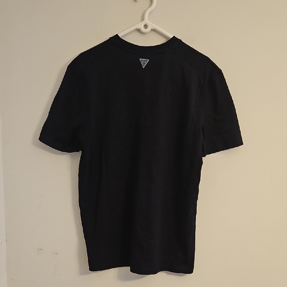 Guess Black Short Sleeve Men's Tee - Picture 4 of 5